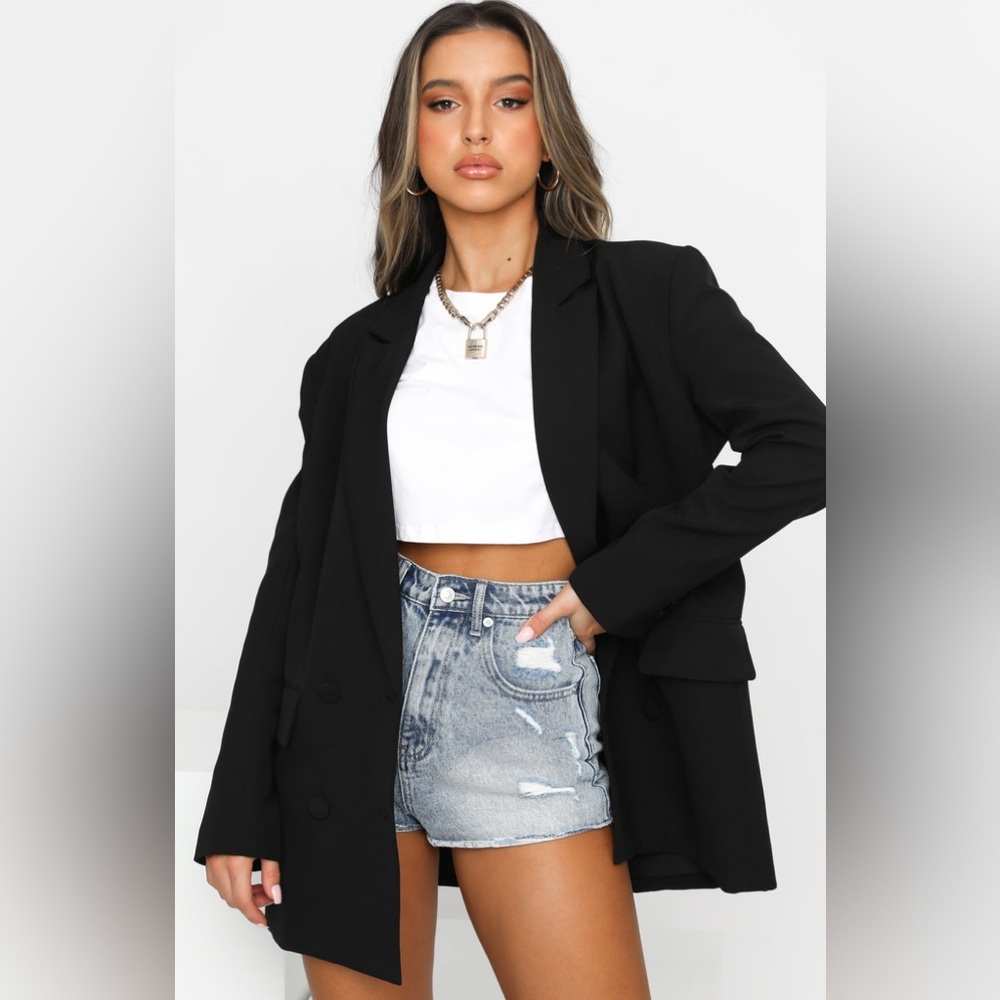 White Fox Chain Reaction Oversized Blazer Black Size M/L